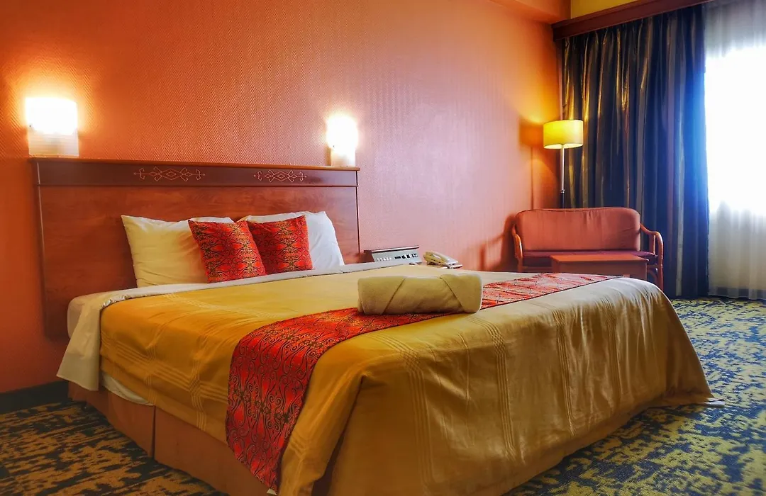 Hotel Grand Continental Kuching-1